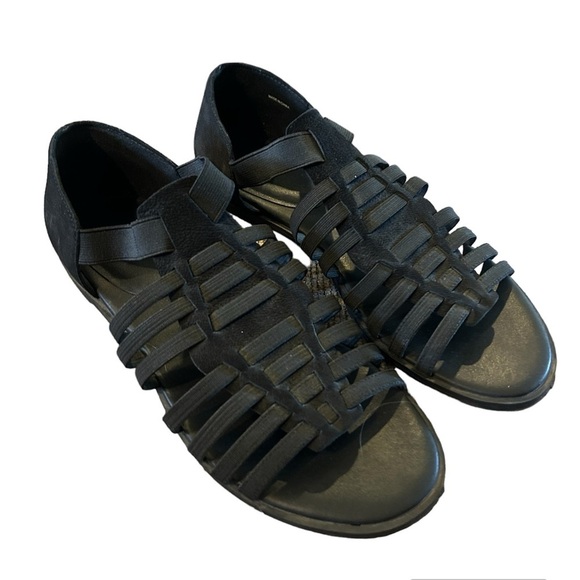 Eileen Fisher Rato Black Tumbled Nubuck Womens Fisherman Strappy Sandals Size 7 - Picture 1 of 7